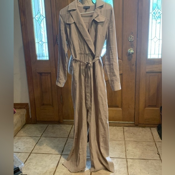 The Limited tan jumpsuit size medium EUC - Picture 1 of 3